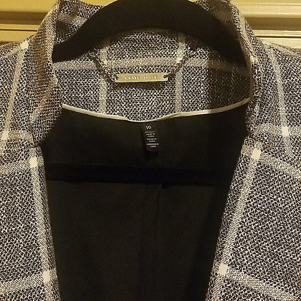 Jacket - Picture 3 of 5